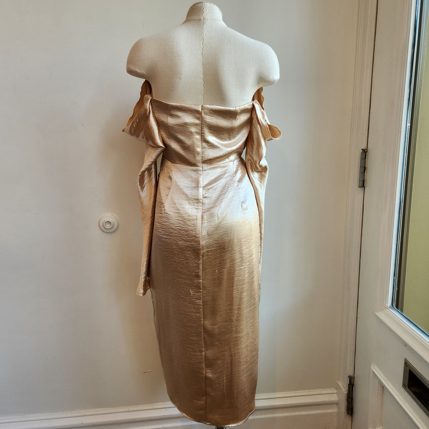 MAJORELLE Cecilia Midi Dress in Champagne Size S